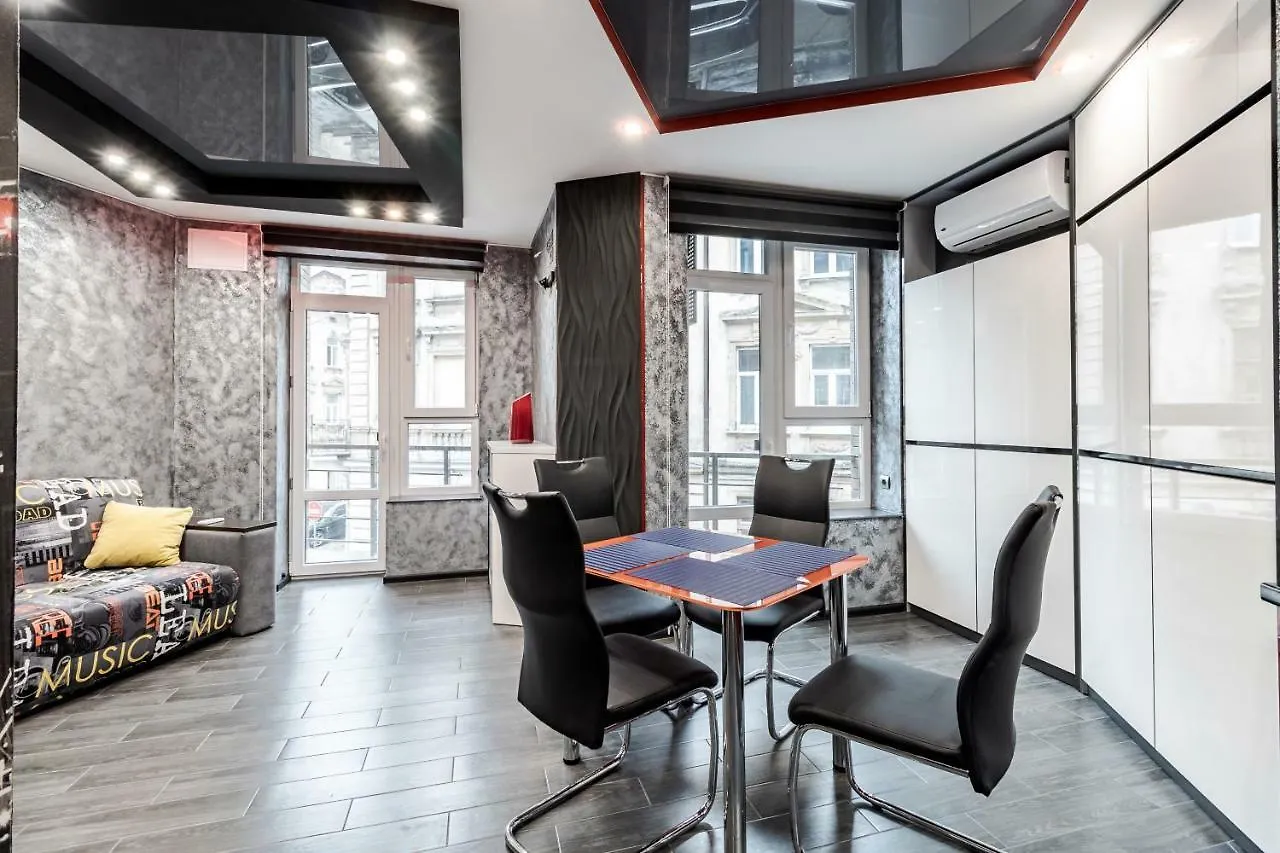 Exclusive Balabana Apartment Lviv 0*,